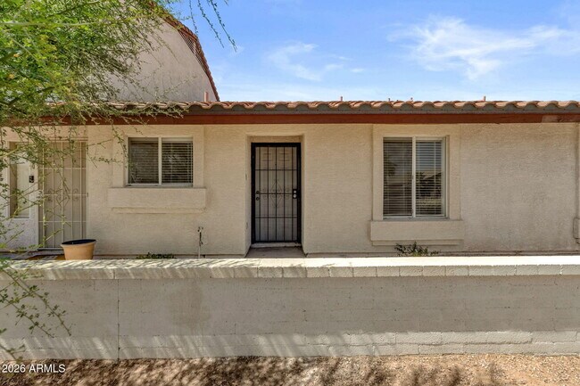 Photo - 6454 E University Dr