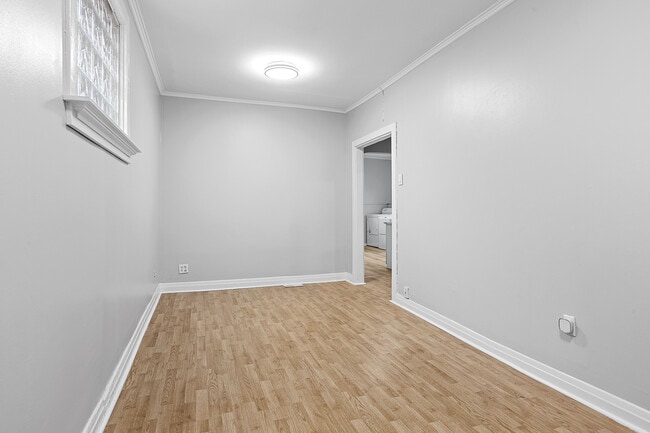 Photo - 2 Bed 1 Bath - 238 Notre Dame de Lile Unité 3