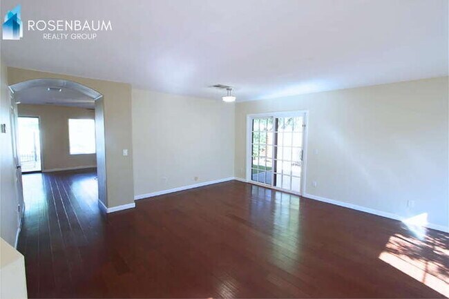 Photo - 1250 S Palm St