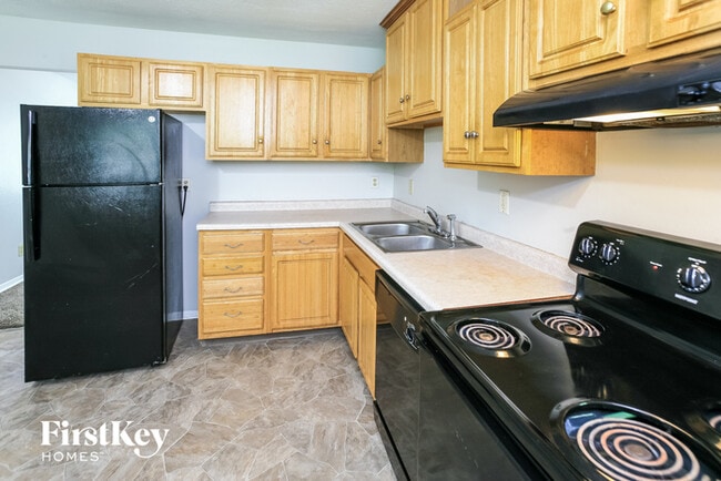 Photo - 2910 Heatherlea Dr