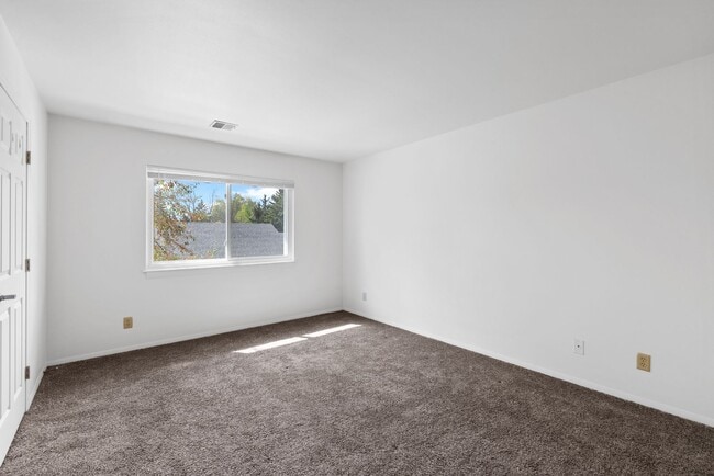 Photo - 14755 W Hidden Creek Ct Unit 8-14755