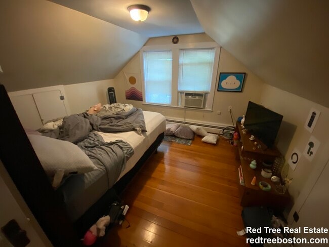 Photo - 1186 Chestnut St