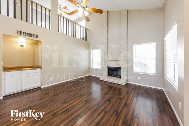 Photo - 7418 W Cameron Dr
