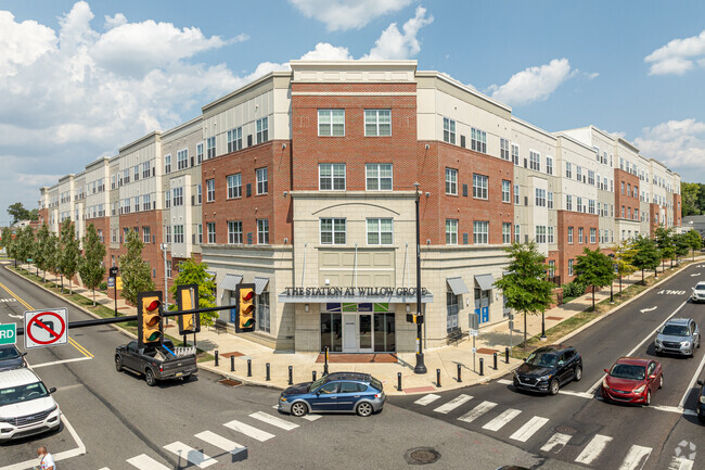 The Station at Willow Grove - The Station at Willow Grove Apartments