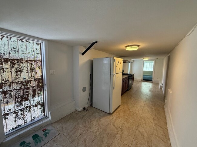 Photo - 2-Bedroom Apartment in Central Richmond