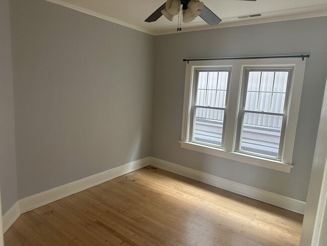 Photo - 1645-1647 N Astor St Unit 1645 N Astor St