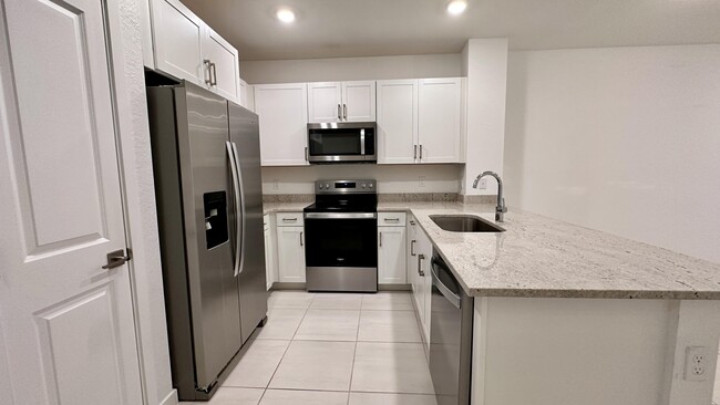 Photo - 166 SE 5th Ct