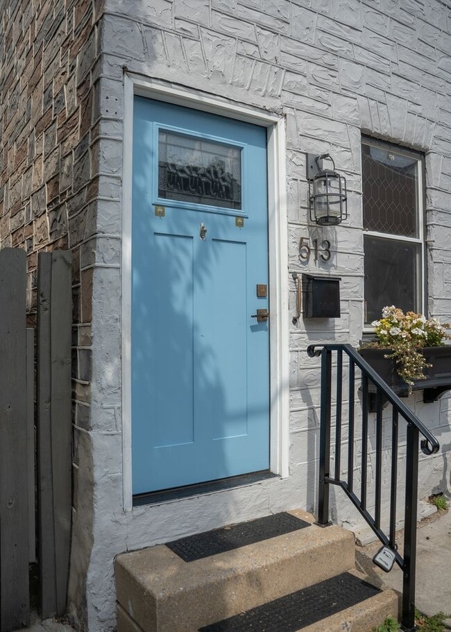 Photo - 513 Poplar St