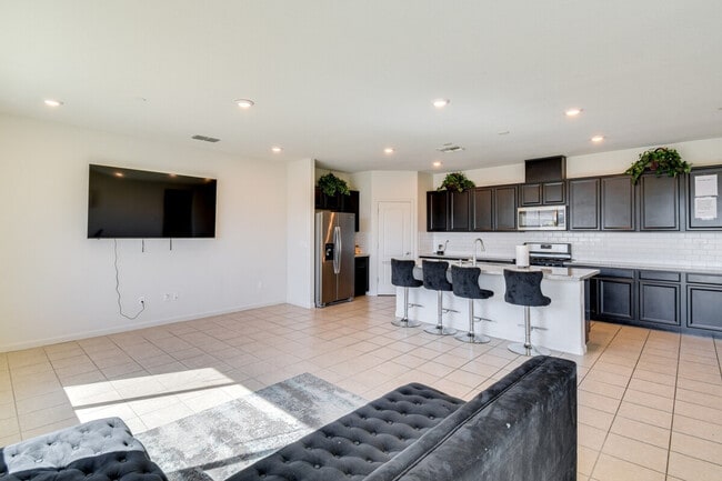 Photo - 1442 Copperfield Ave Unidad ID1307252P