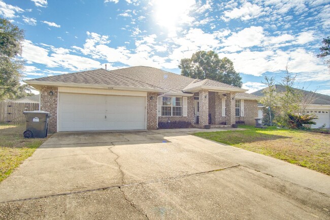 Stunning 4-Bedroom, 3-Bath Home with Solar... - Stunning 4-Bedroom, 3-Bath Home with Solar...