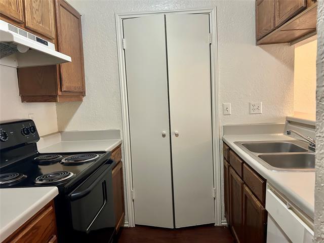 Photo - 409 Crestline Dr