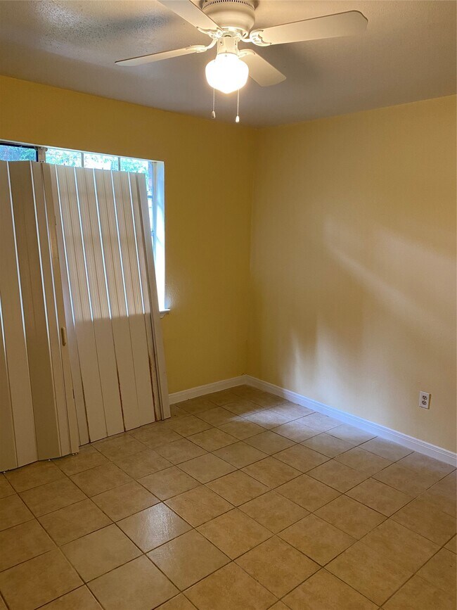 Photo - 14516 Woodforest Blvd