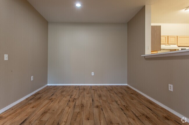 3 BR, 2 BA - 1207 SF - Pinnacle