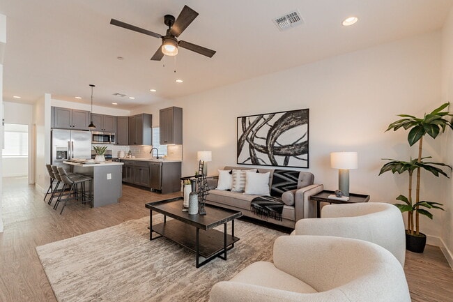 Earll 18 - Earll 18 Apartments