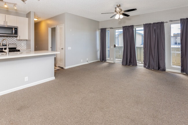 Photo - 91-217-217 Hanapouli Cir