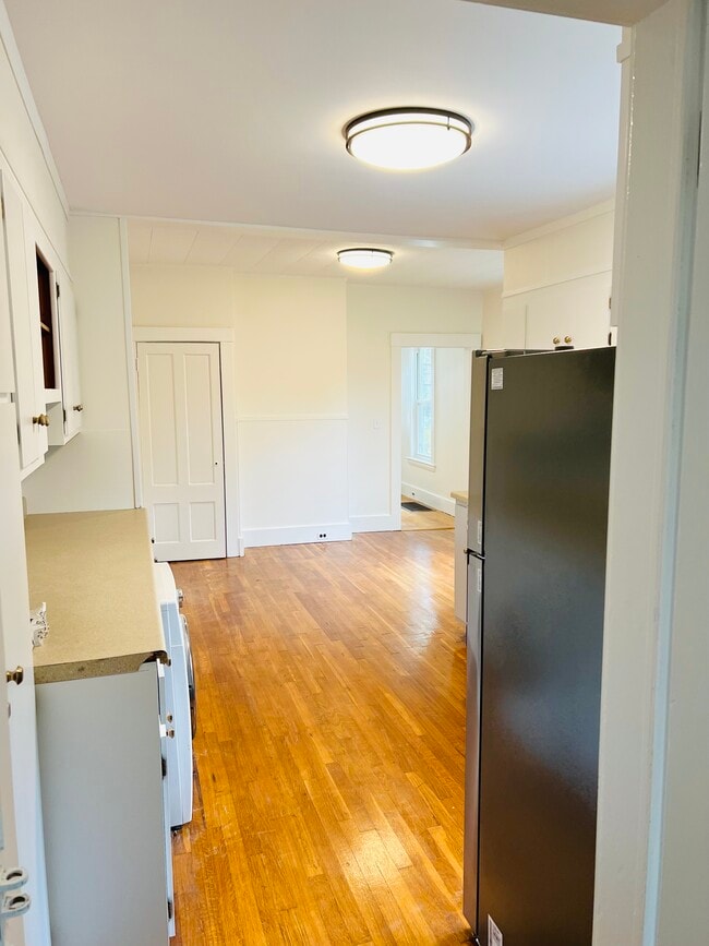 Photo - 107 Water St Unit 109