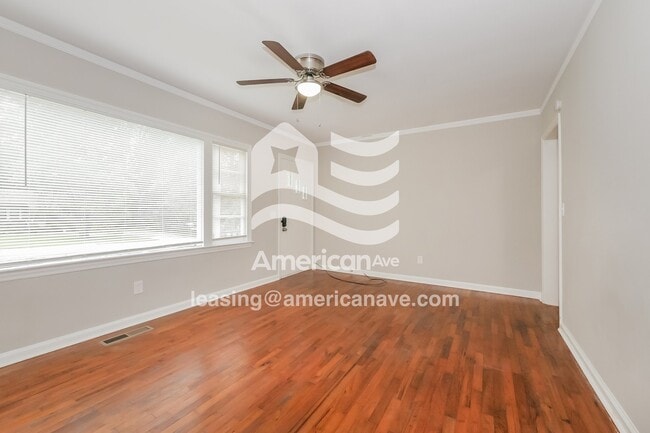 Photo - 4273 Adams St