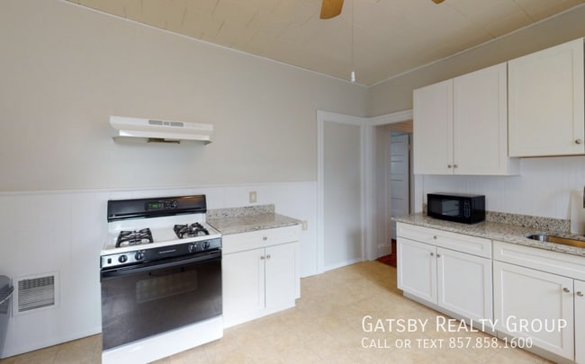 Photo - 30 Roseclair St Unit 3R