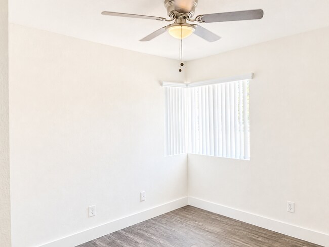 174 S Van Buren St Unit 174