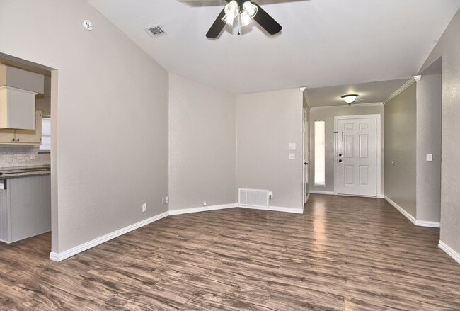 Photo - One level South Broken Arrow 3/2/2.