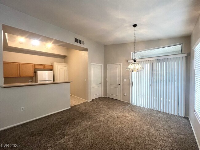 Photo - 2305 W Horizon Ridge Pkwy Unidad 3624