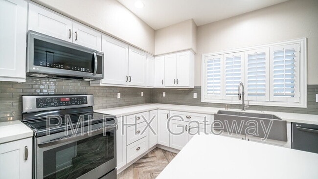 Photo - 1891 E Oasis Dr