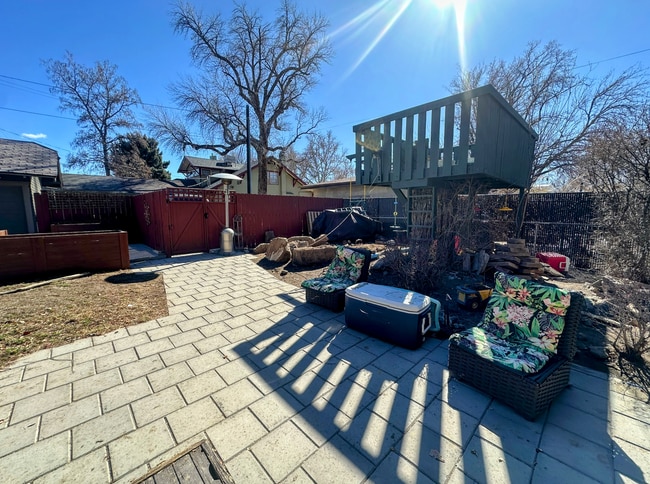 Photo - FURNISHED Short Term approved-Gorgeous 4 b...