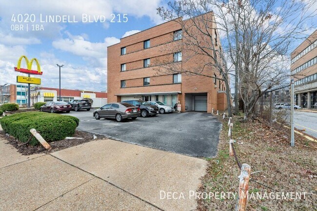 Photo - Studio Apartment