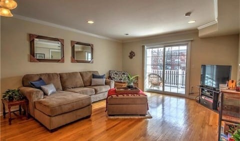 Living room - 180 Melba St Unit #202