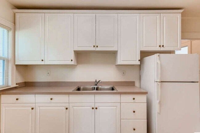 Photo - 5134 SE Hawthorne Blvd Unit #4