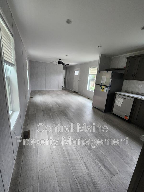2 Austin Dr