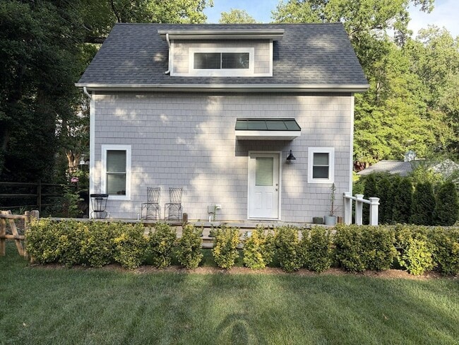 Photo - 203 Severn River Rd