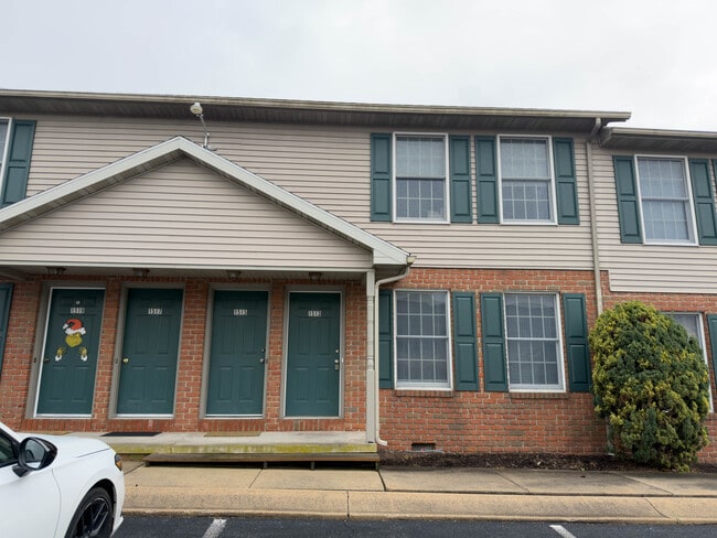 Building Photo - 1513 Lincoln Heights Ave