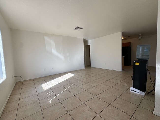 Photo - 3BR Duplex with gated yard and Garage Unit A
