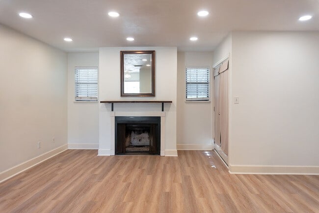 Photo - 2781 Grantham Ln