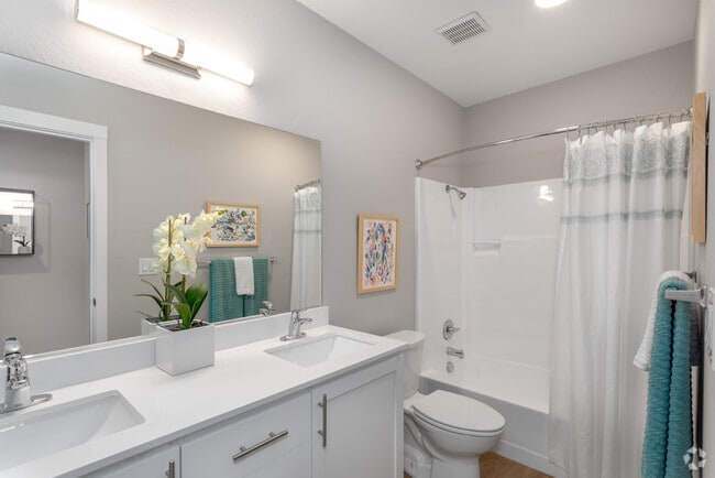 1BR, 1BA - 745SF - Evergreen Ridge Apartments