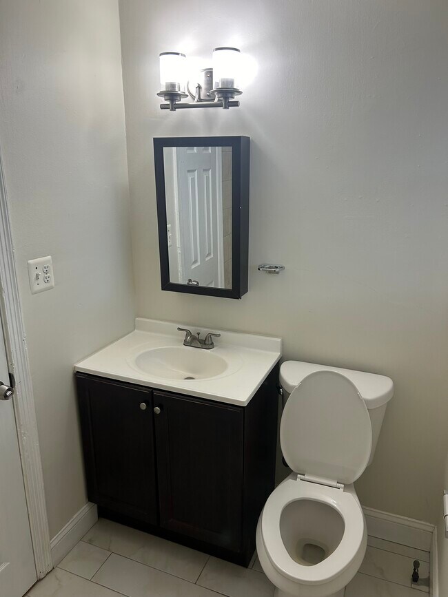 Photo - Avondale Apartments