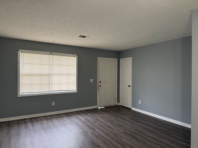 Photo - 1309 Glenn Cir Unit A