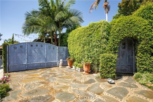 Photo - 195 S Parkwood Ave