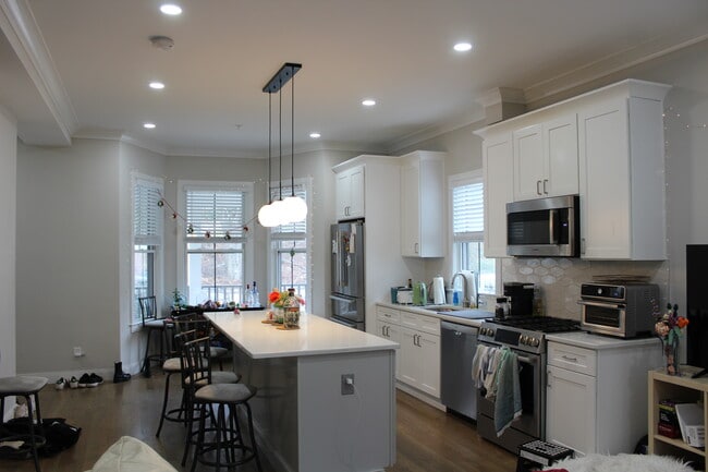 Photo - 153 Foster St Unit 1