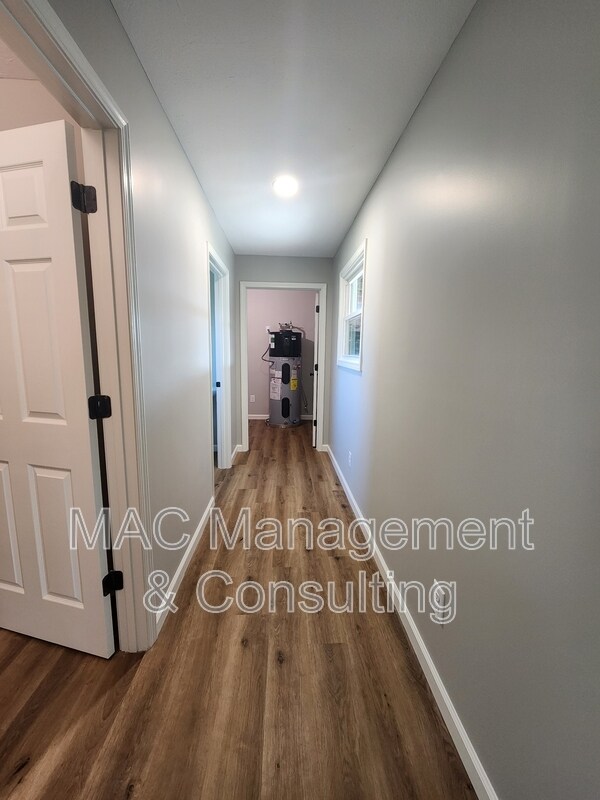 Photo - 4680 S Grundy Quarles Hwy