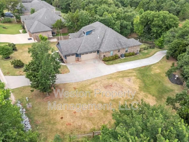 Photo - 8651 Overlook Dr