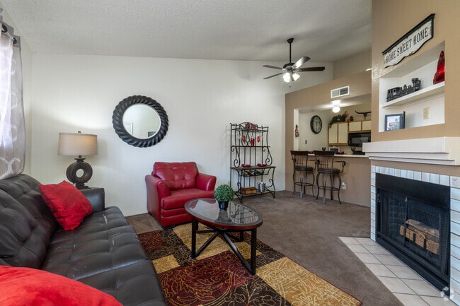1BR, 1BA - 642SF - Living Room - Emerald Pointe Apartments