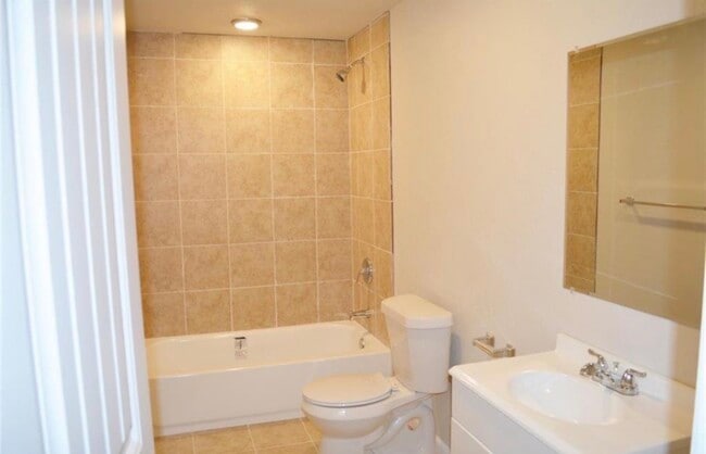 Photo - 7318 Laredo St