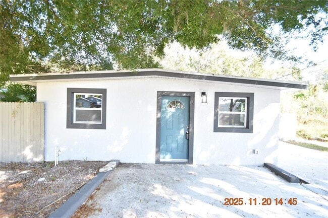 Building Photo - 825 Lincoln Ave