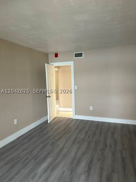 Photo - 251 NE 187th St Unit 809