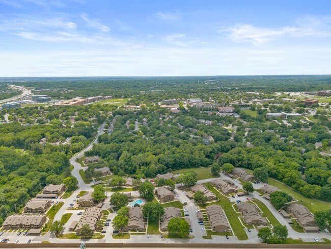 Photo - Waterford Place Apartments & Townhomes