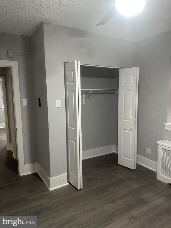 Photo - 215 W Walnut Ln Unit B103