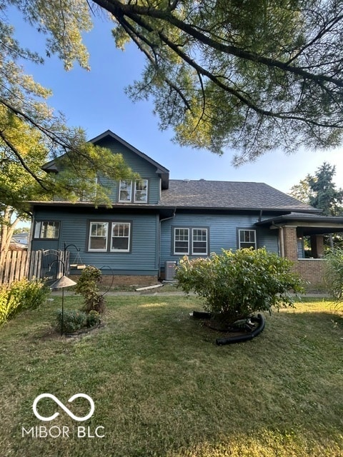 Photo - 811 Dequincy St