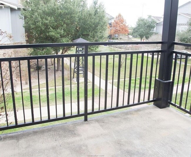 Photo - 1725 Harvey Mitchell Pkwy S Unit 2321